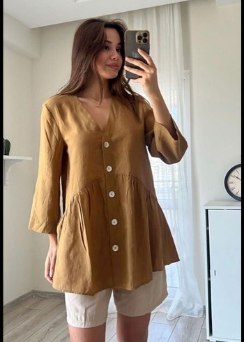 Düğmeli V Yaka Bej Keten Bluz - Görsel 3