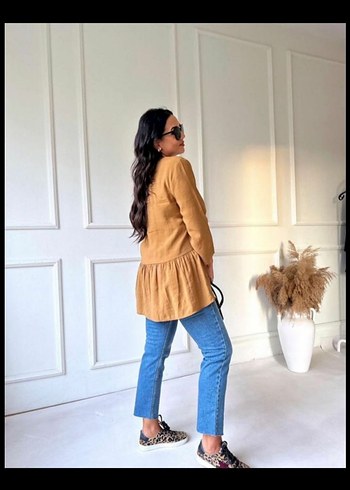 Düğmeli V Yaka Bej Keten Bluz - Görsel 5