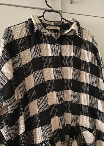 Kadın Gri Kareli Düğmeli Salaş Gömlek - Görsel 2