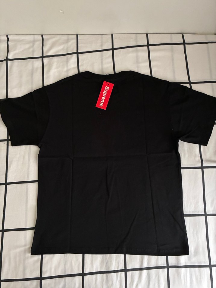Supreme The Killer Trust Tee - Görsel 3