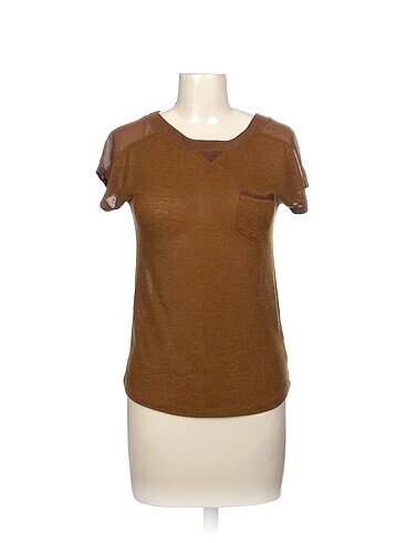 Network T-shirt %70 İndirimli.