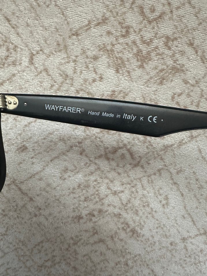 Ray-Ban Klasik Siyah Kadın Güneş Gözlüğü temiz kullanıldı - Görsel 2