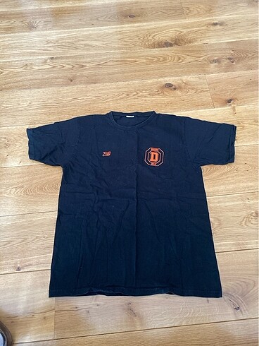 Dinamo voleybolcu Thshirt