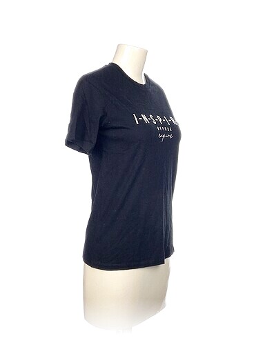 LC Waikiki LC Waikiki T-shirt %70 İndirimli.