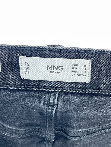 36 Beden siyah Renk Mango Jean / Kot %70 İndirimli.