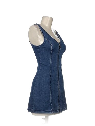 H&M H&M Kısa Salopet %70 İndirimli.