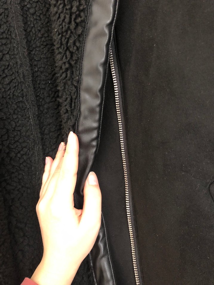 Kadın Siyah Kürklü Midi Kışlık Ceket - Görsel 2