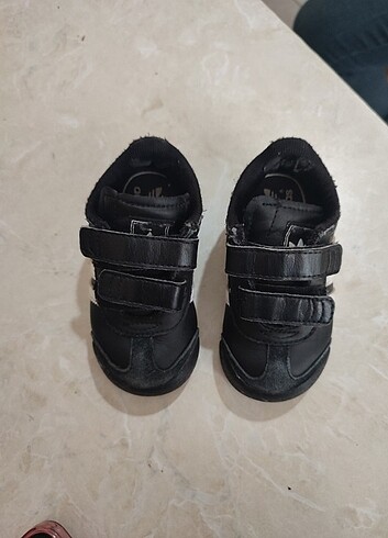 Adidas ayakkabı 