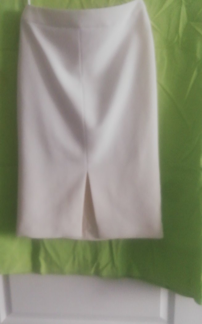 Beyaz kalem etek - Görsel 2