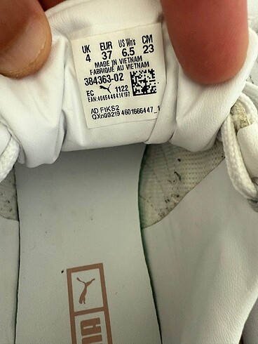 37 Beden beyaz Renk Puma orijinal spor ayakkabı