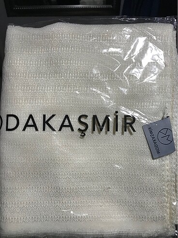 Diğer Krem rengi şal