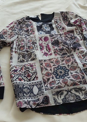 Çiçek Desenli Bohem Kadın Bluz - Görsel 3