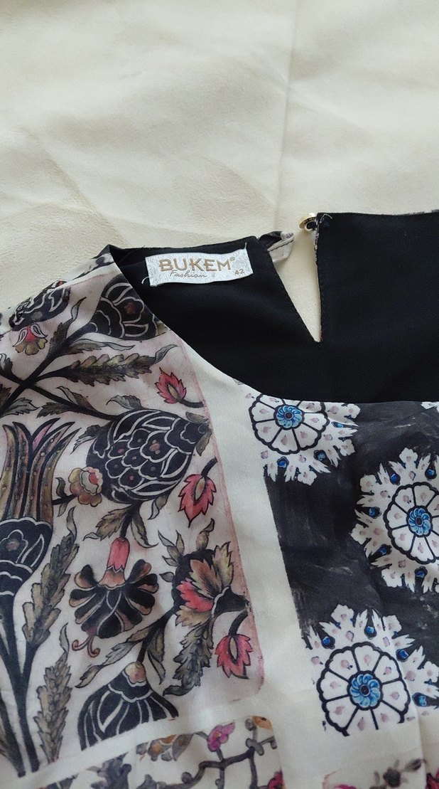 Çiçek Desenli Bohem Kadın Bluz - Görsel 2