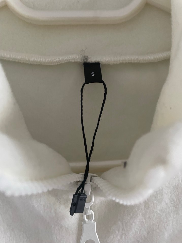 Kadın Beyaz Yarım Fermuarlı Sweatshirt - Görsel 2