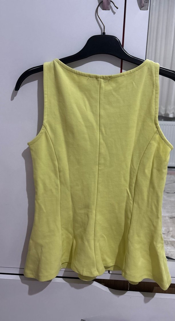 Sarı Kolsuz Normcore Bluz - Görsel 2