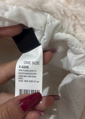 Beyaz Kürklü Kadın Şapka - Görsel 4