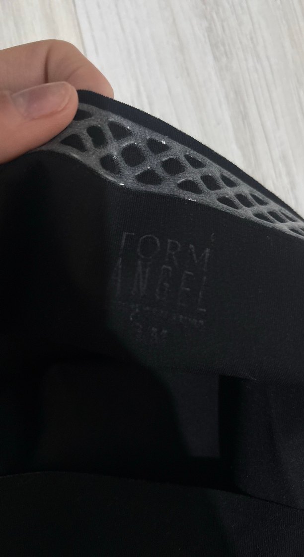 Siyah Dikişsiz Korse - Görsel 3