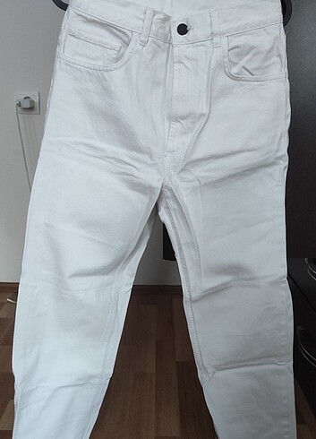 Beyaz Jean straight fit