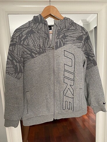 Nike kapüşonlu sweatshirt