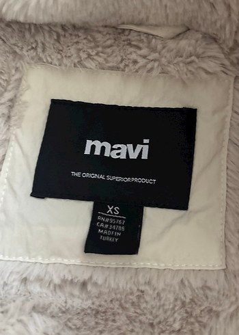 Gri Kürklü Beyaz Kadın Midi Ceket