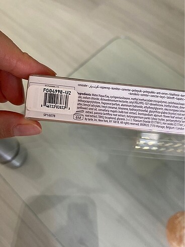 Beden Tarte 27B light medium beige