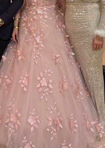 Pembe Straplez Çiçekli Uzun Abiye Elbise NİŞAN - Görsel 2