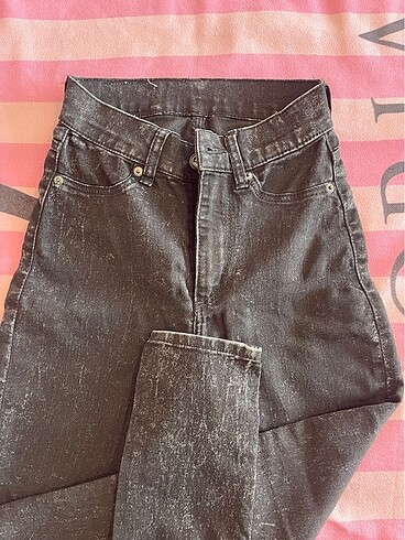 Cheap Monday Kot Riklalı