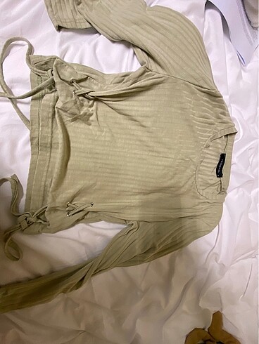 m Beden Trendyol yeşil crop bluz