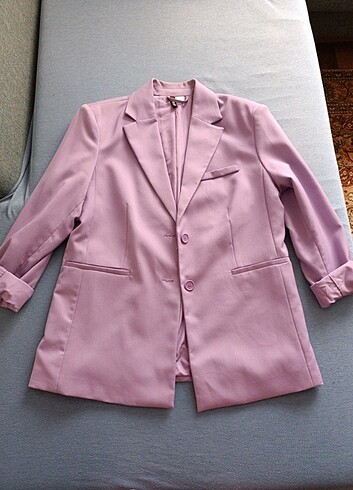 H&M lila ceket