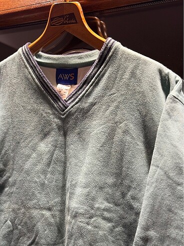 Diğer AWS V Yaka Sweat