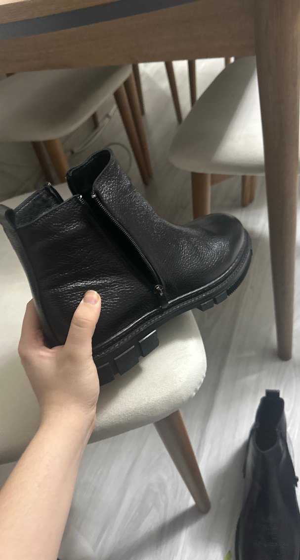 Siyah Deri Fermuarlı Stiletto Topuklu Bot - Görsel 3