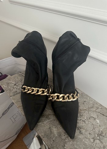 Zara çorap bot