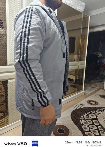 Gri Erkek Kapüşonlu Rüzgarlık Mont - Görsel 4