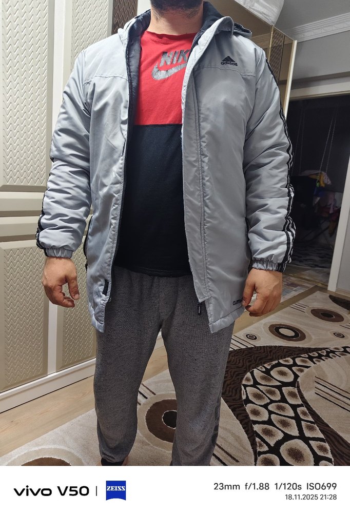 Gri Erkek Kapüşonlu Rüzgarlık Mont - Görsel 3