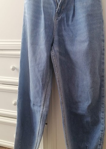 zara mom kesim yüksek bel bol kesim Kadın Denim Jean - Görsel 5