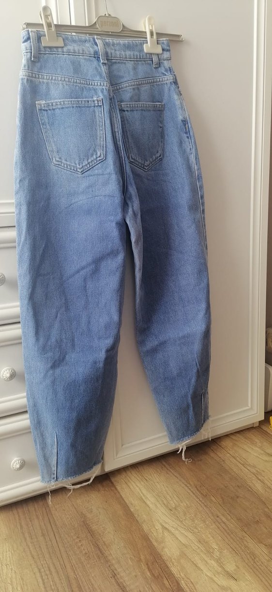 zara mom kesim yüksek bel bol kesim Kadın Denim Jean - Görsel 2