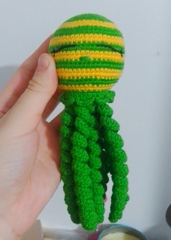 Renkli Yeşil Örgü Ahtapot Oyuncak - Görsel 2