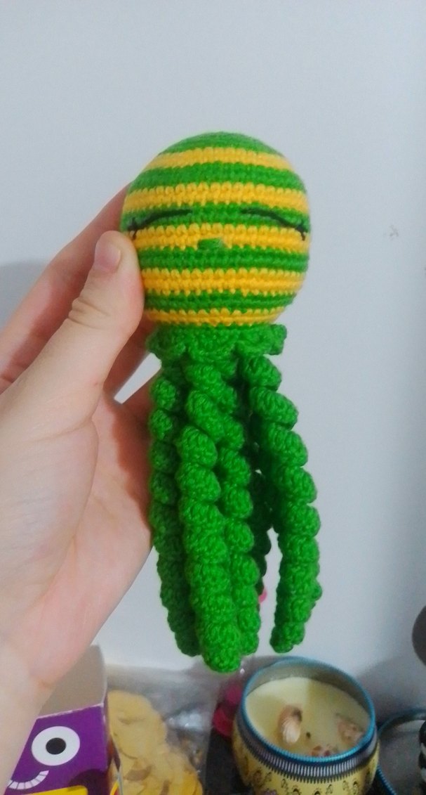 Renkli Yeşil Örgü Ahtapot Oyuncak - Görsel 2