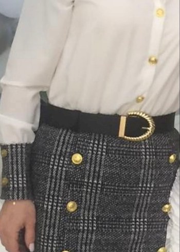 Düğmeli Beyaz ve Gri Ekoseli kısa Kadın Elbisesi - Görsel 3