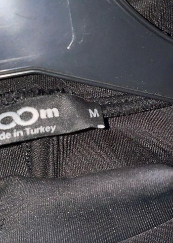 Düğmeli Siyah Uzun Kollu Kadın Bluz - Görsel 4