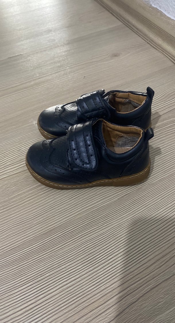 Siyah Tokalı Erkek Çocuk Özel Ayakkabı - Görsel 2