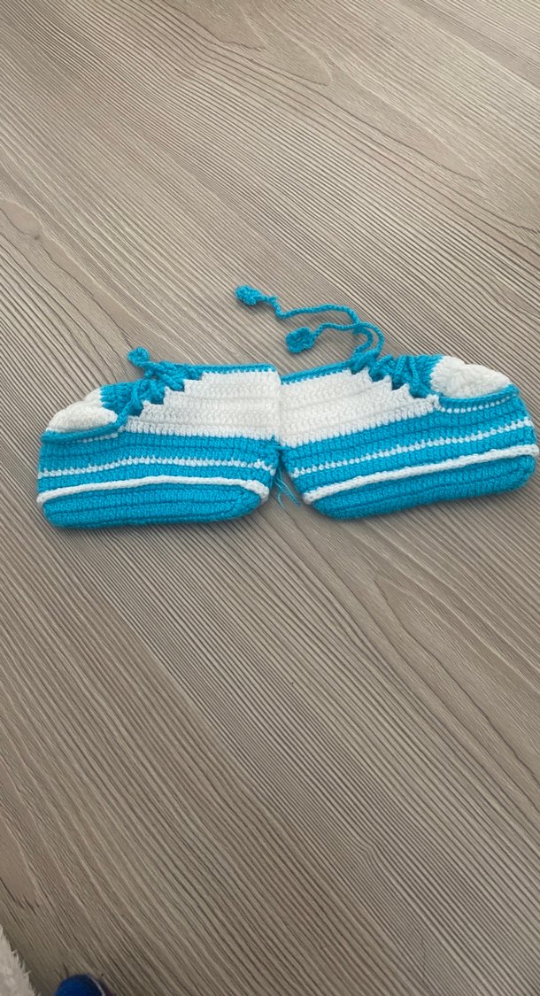 Mavi Örgü Erkek Bebek Patik - Görsel 2