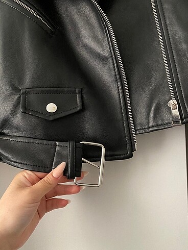 l Beden Stradivarius deri ceket