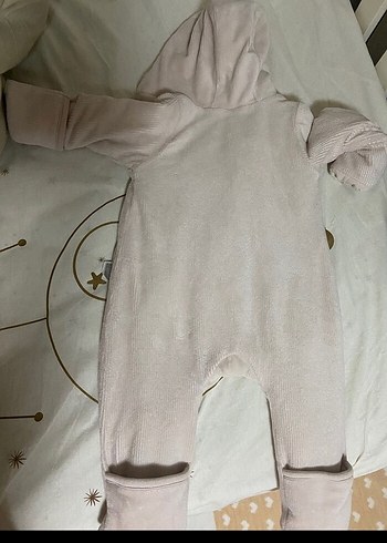 6 Ay Beden beyaz Renk H&M Kışlık Tulum Bej- Bebek Kozmonot