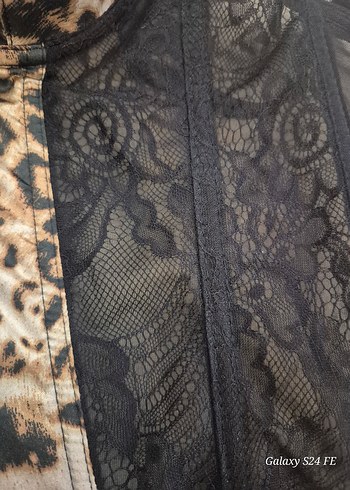 Leopar Desenli Siyah Gotik Büstiyer ve Çorap - Görsel 7