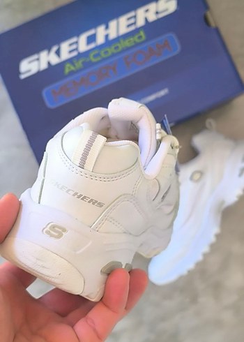 37 Beden Skechers Beyaz Kadın Spor Ayakkabı Velcro