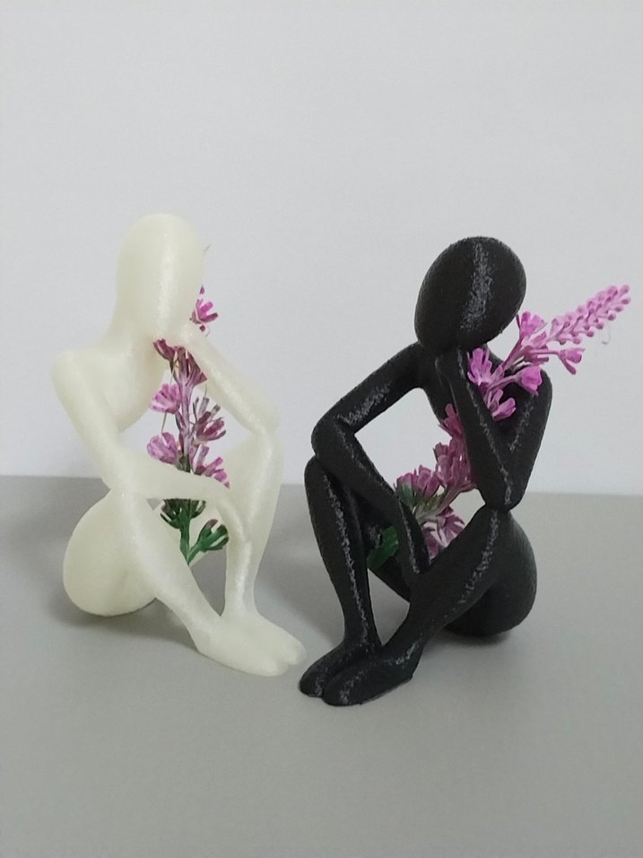 Beyaz ve Siyah Dekoratif Figürler - Görsel 4