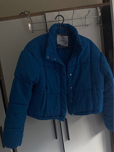 Bershka mont