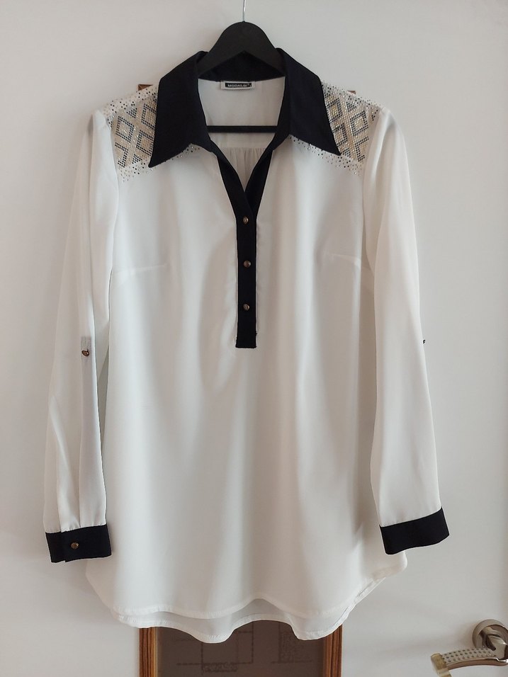 Uzun Kollu V Yaka Gömlek - Görsel 2