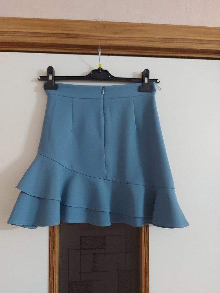 Kadın Mini Etek Fırfırlı Detaylı - Görsel 4